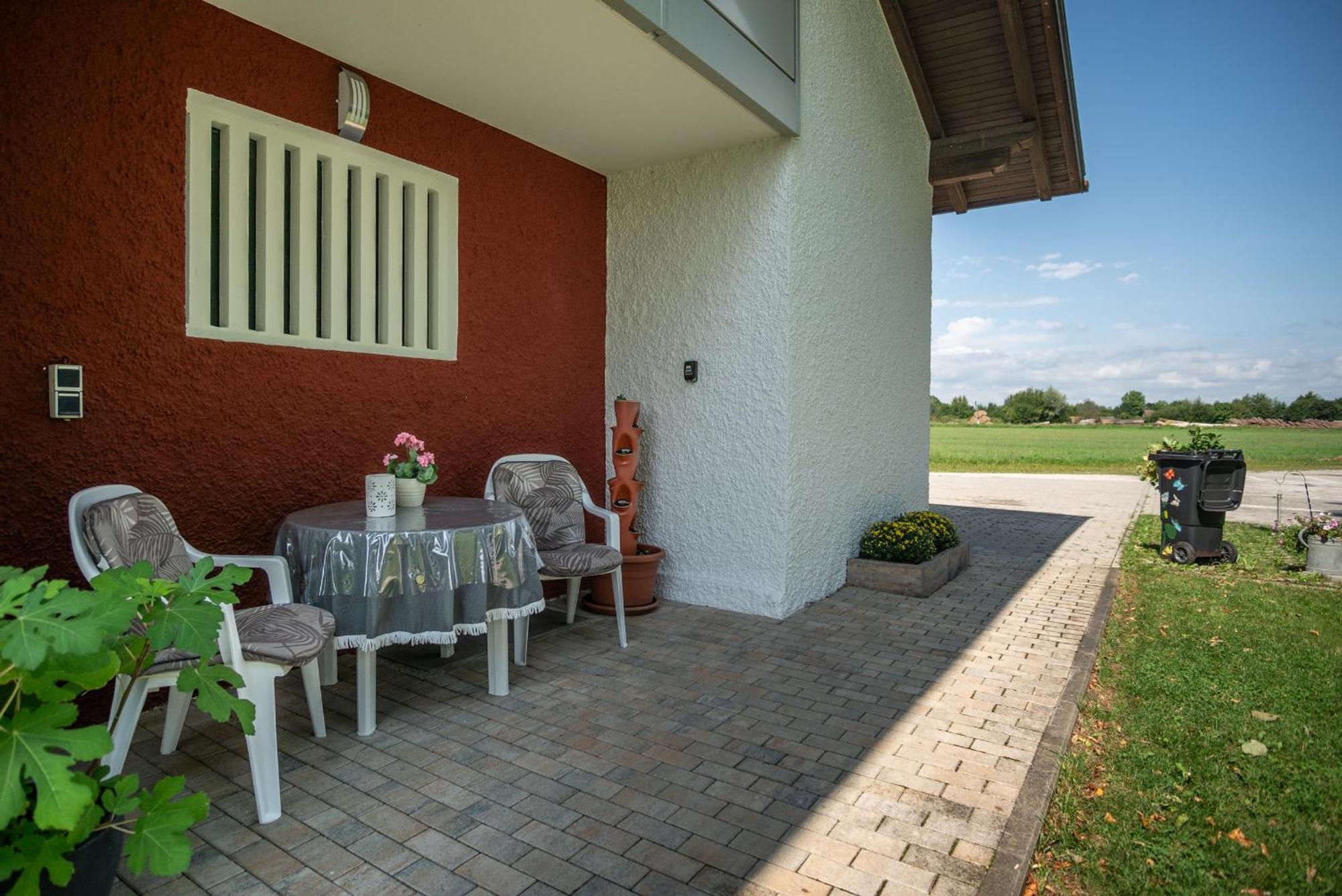 Ferienwohnung Bichler Altotting Exterior photo